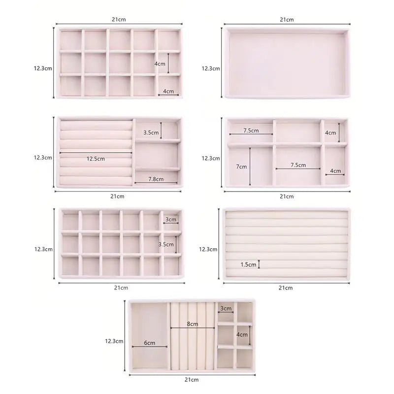 Porta Jóias Organizador Elegante de Veludo  - VelvetJewel®